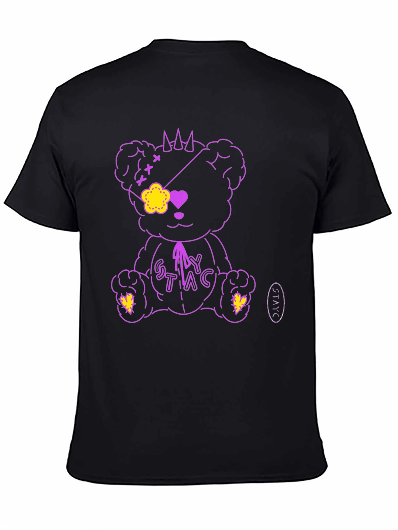 Edgy Bear Graphic Tee - Stylish & Unique