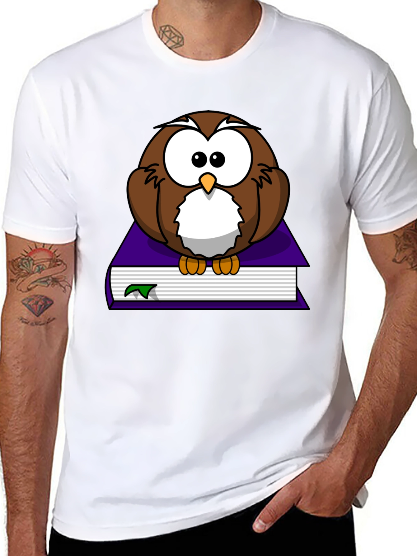 Owl on Book Graphic T-Shirt - Unisex Black Tee