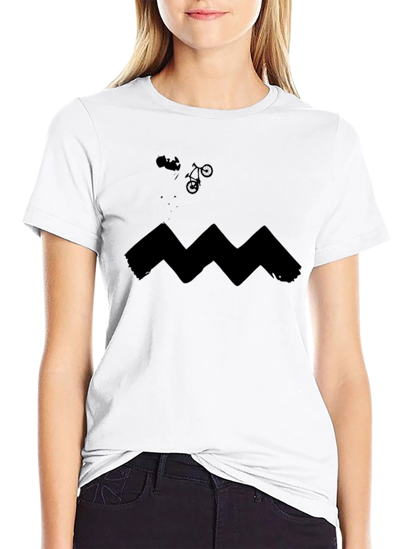 Mens Graphic Tee: Charlie Brown Zig Zag Design