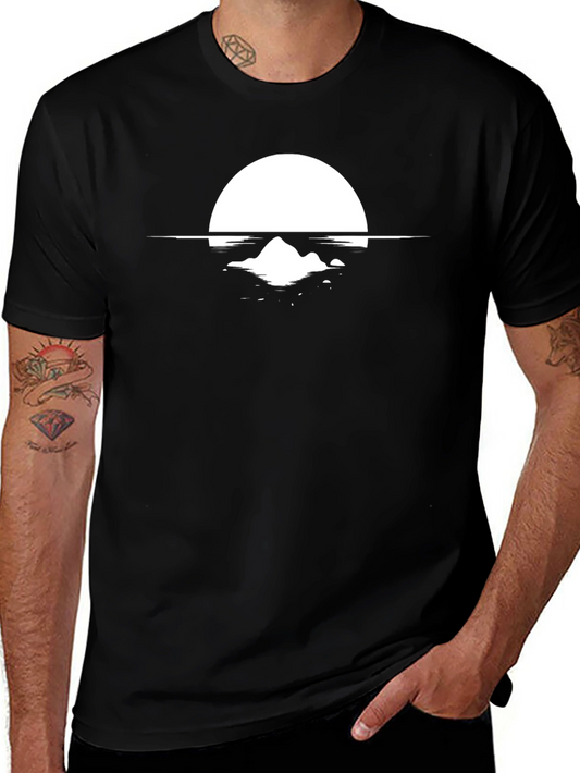 Minimalist Eclipse Graphic Tee - Stylish Black T-Shirt