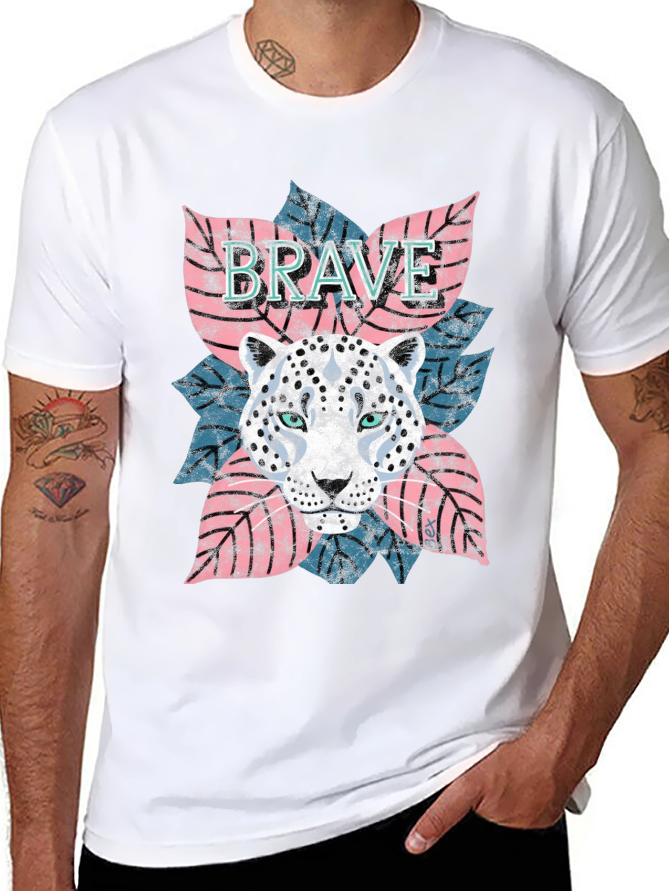 Brave Leopard Graphic Tee - Stylish Mens T-Shirt