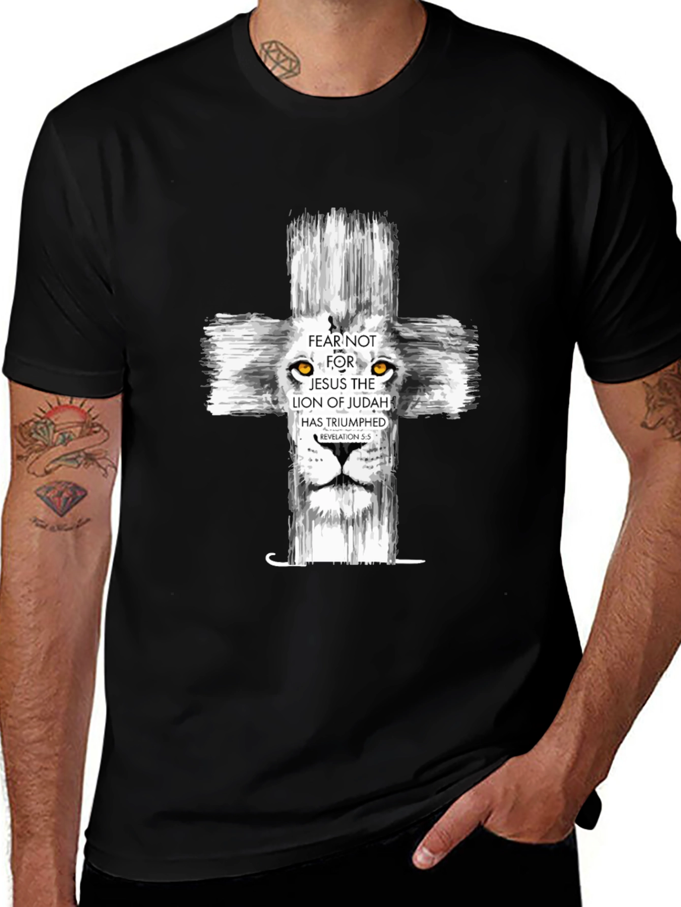 Lion of Judah Cross Graphic Tee