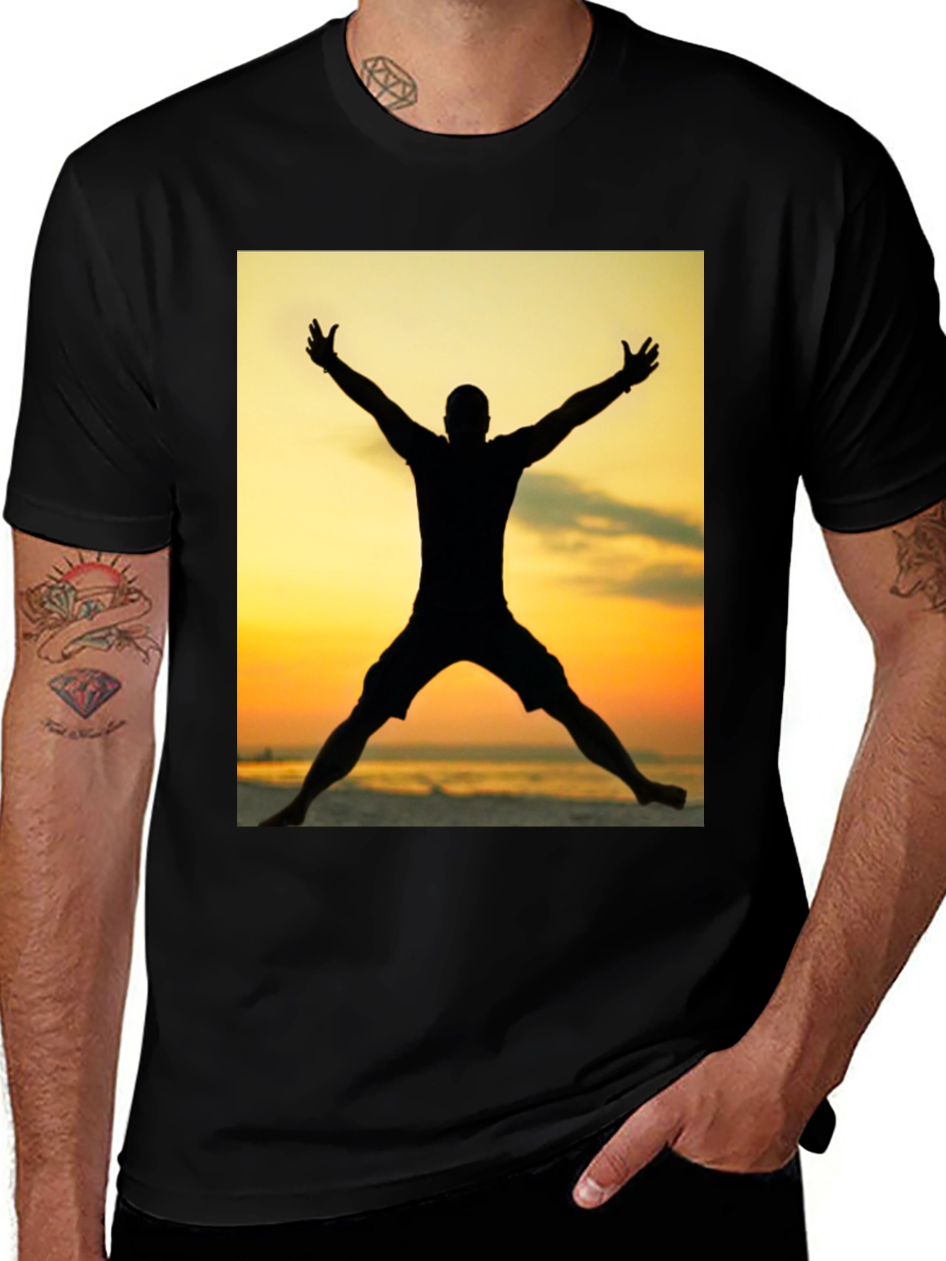 Silhouette Sunset Graphic Tee - Black