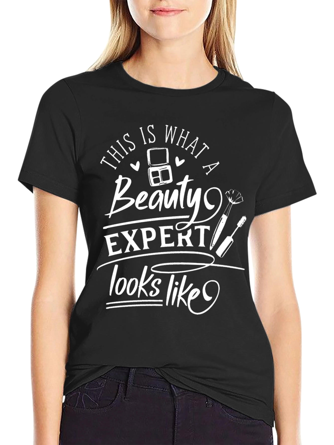 Beauty Expert Graphic Tee