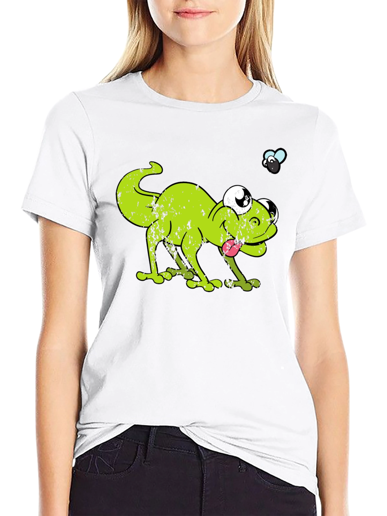 Funny Lizard Chasing Fly Graphic T-Shirt