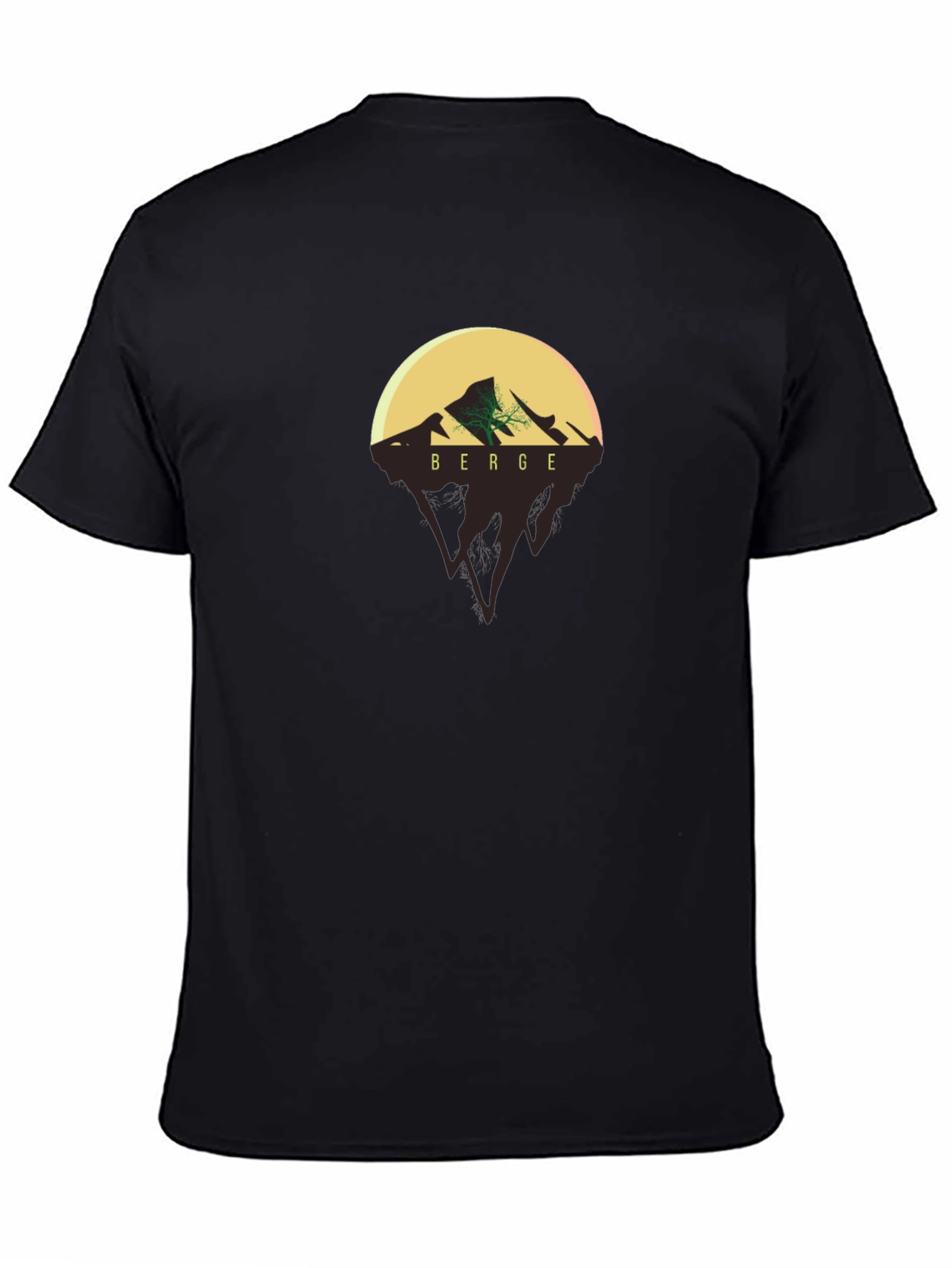 Mountains Tee - Berge Graphic T-Shirt