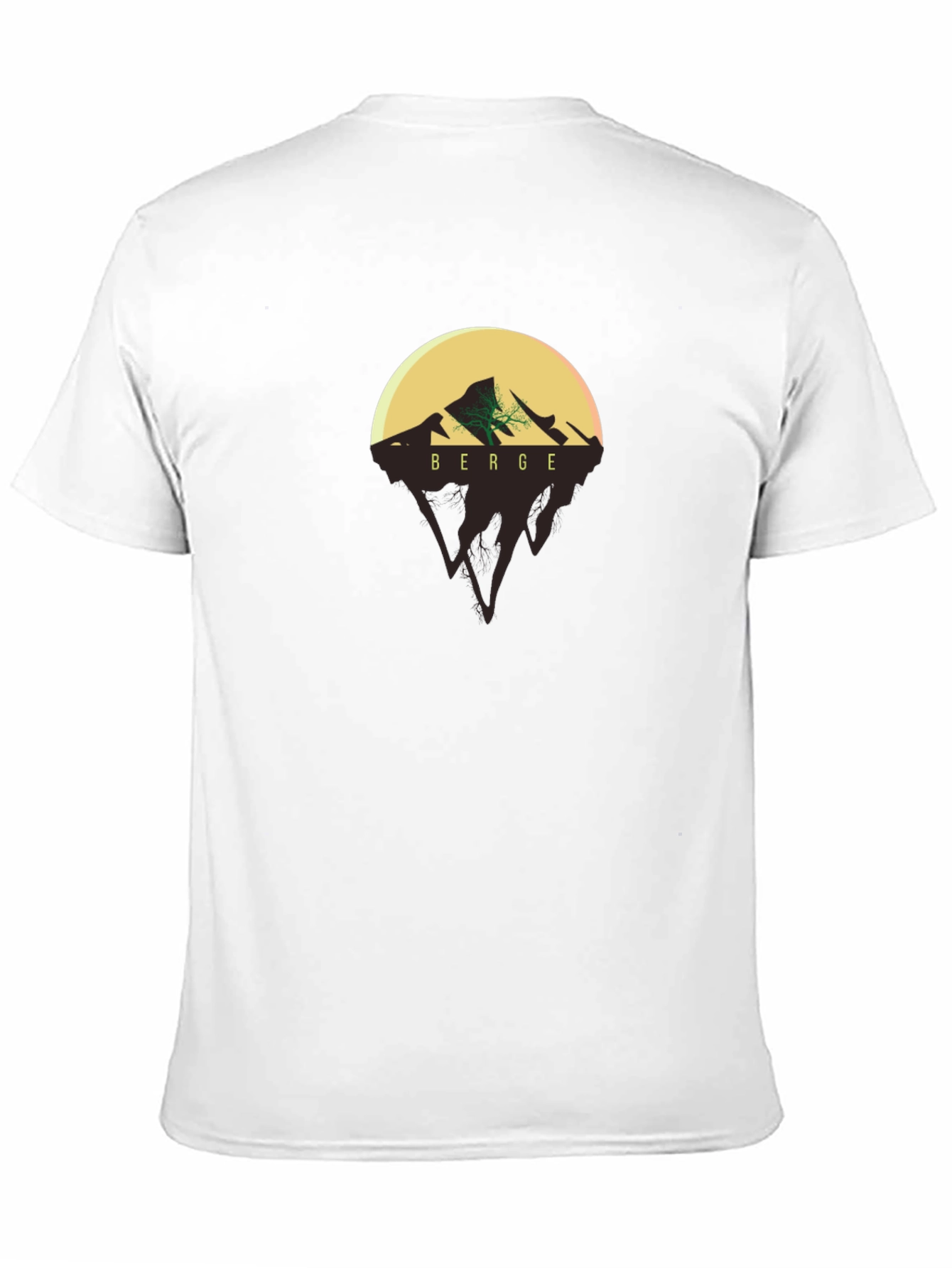 Mountains Tee - Berge Graphic T-Shirt