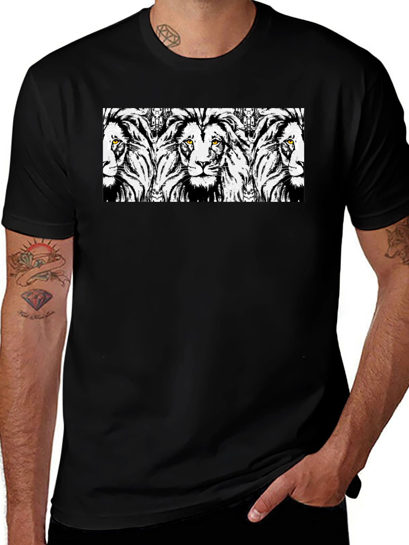 Lion Print Black T-Shirt - Bold Graphic Tee
