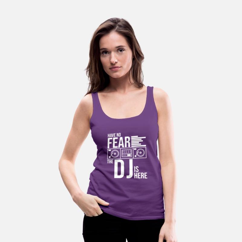 DJ
