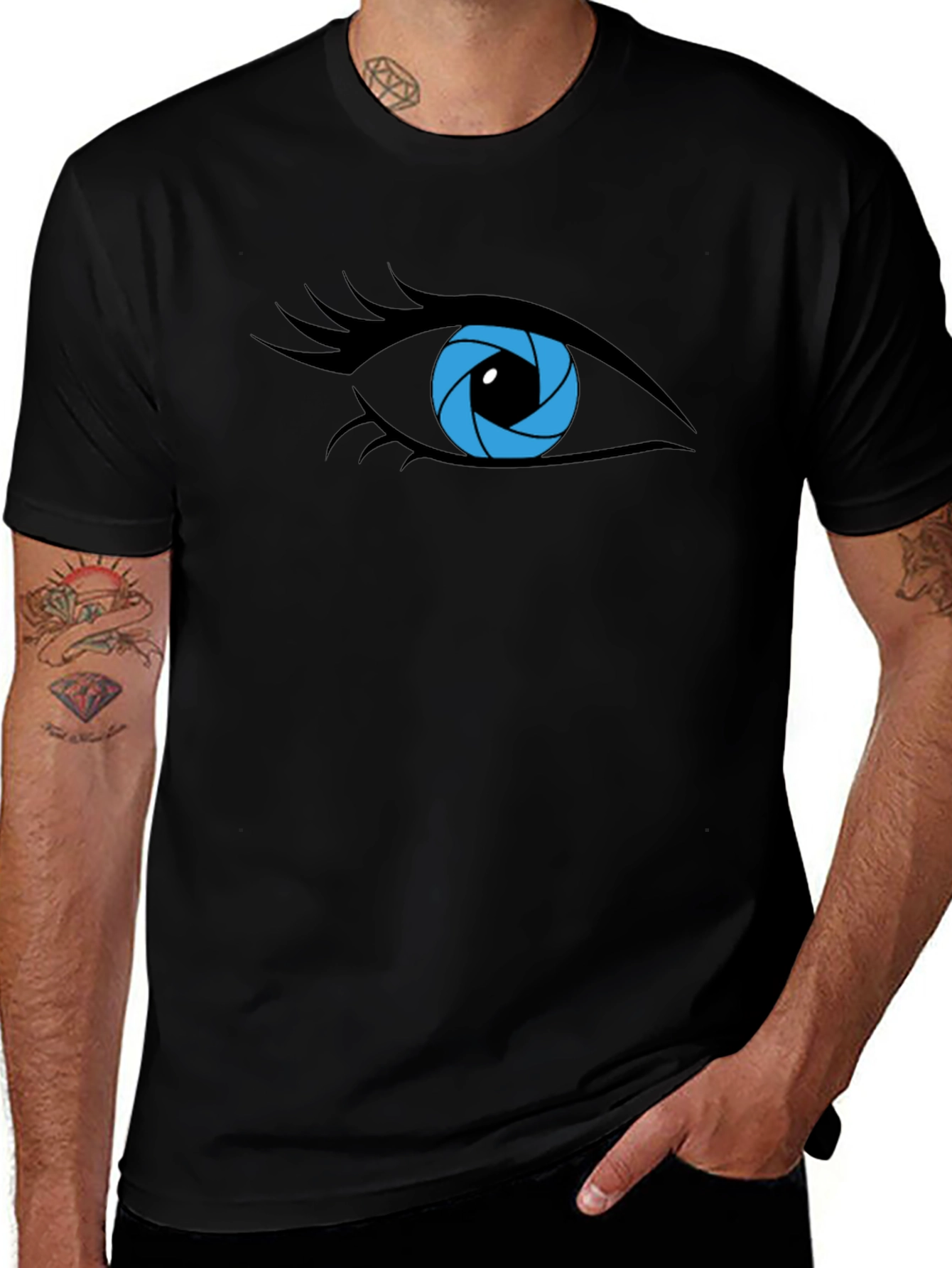 Eye Aperture Graphic T-Shirt