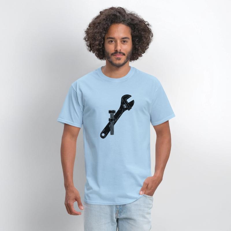 Mechanic logo with nut and bolt
