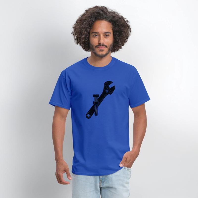 Mechanic logo with nut and bolt