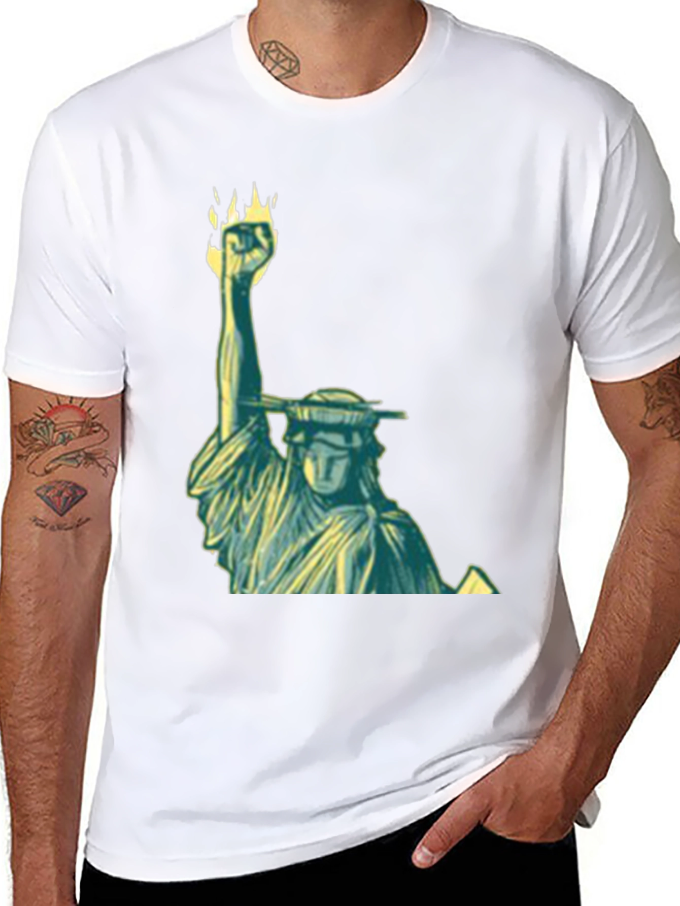 Statue of Liberty Graphic Black T-Shirt