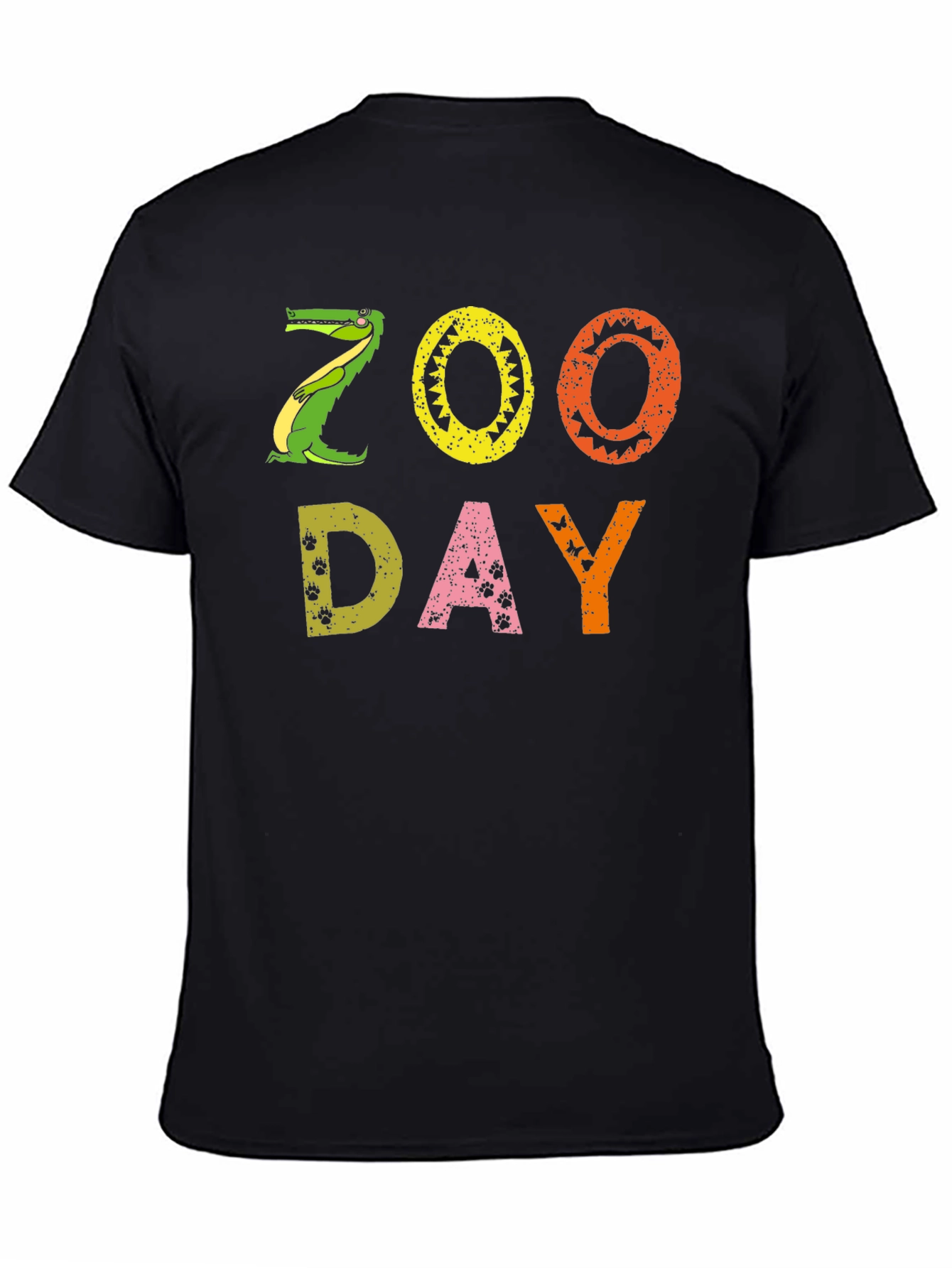 Zoo Day Graphic T-Shirt - Fun Animal Design