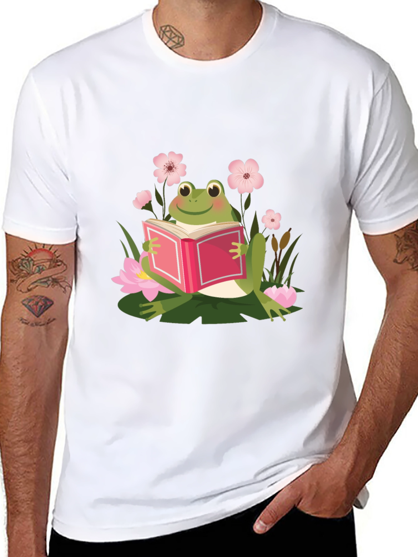 Frog Reading Book Black T-Shirt