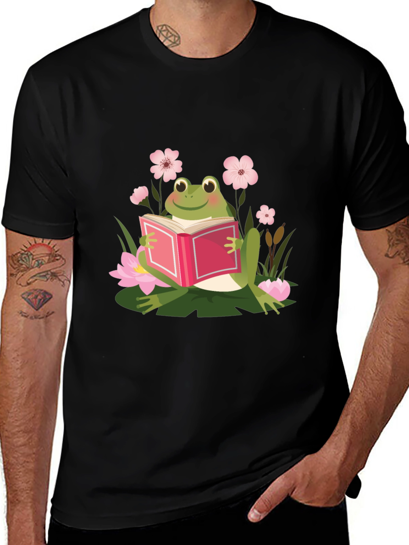 Frog Reading Book Black T-Shirt