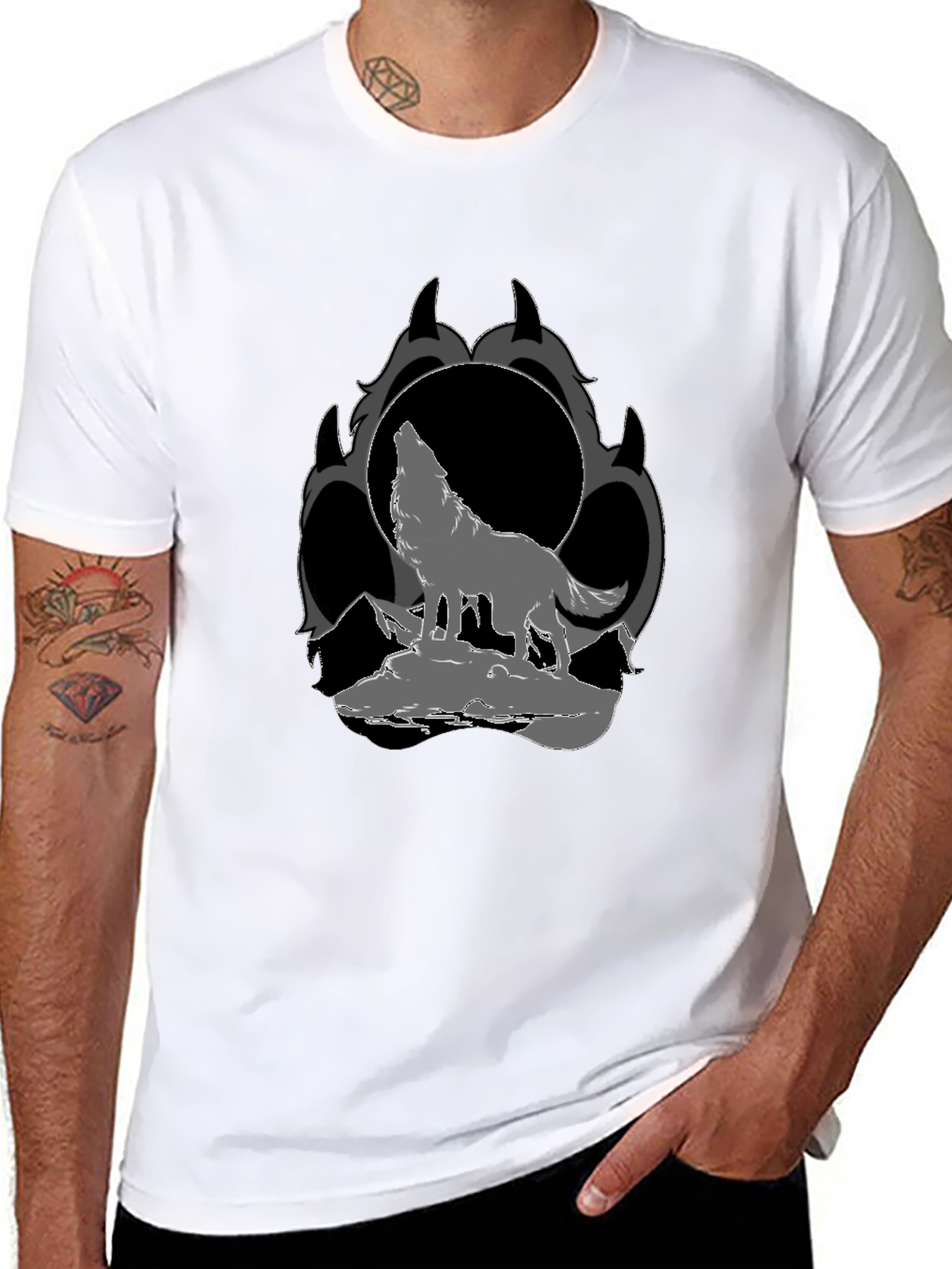 Wolf Howling at Moon Graphic T-Shirt