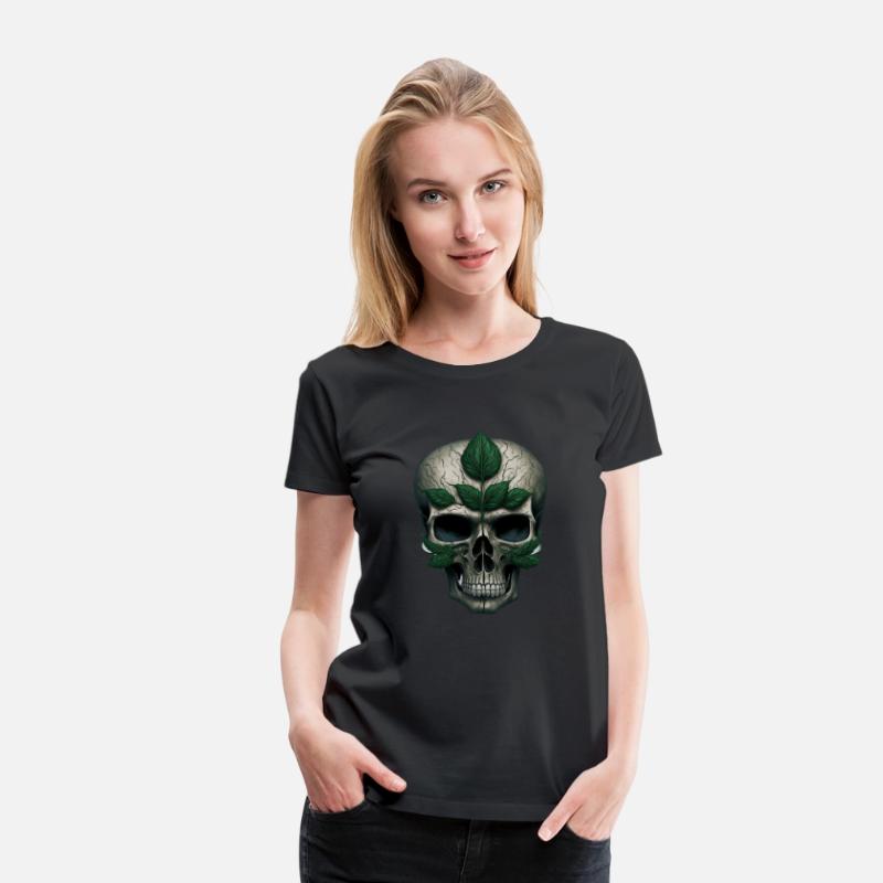 skull with a four-leaf clover in the center T-shir