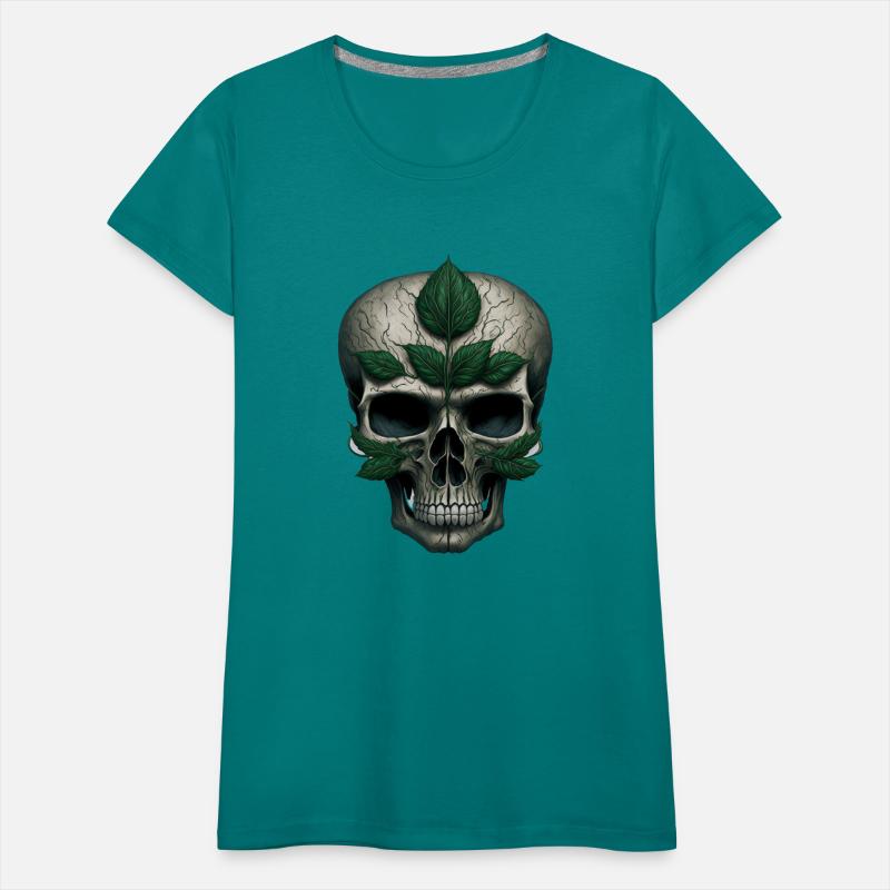skull with a four-leaf clover in the center T-shir