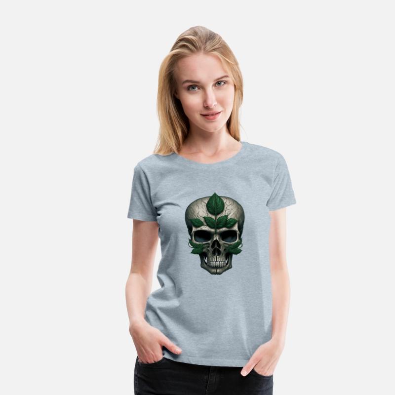 skull with a four-leaf clover in the center T-shir
