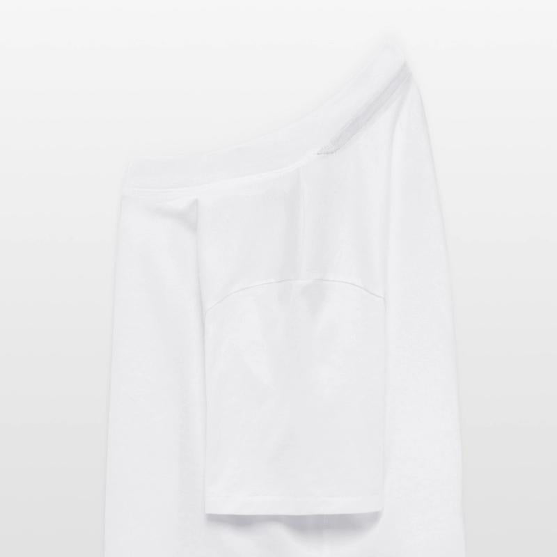 Space Pizza Delivery Guy