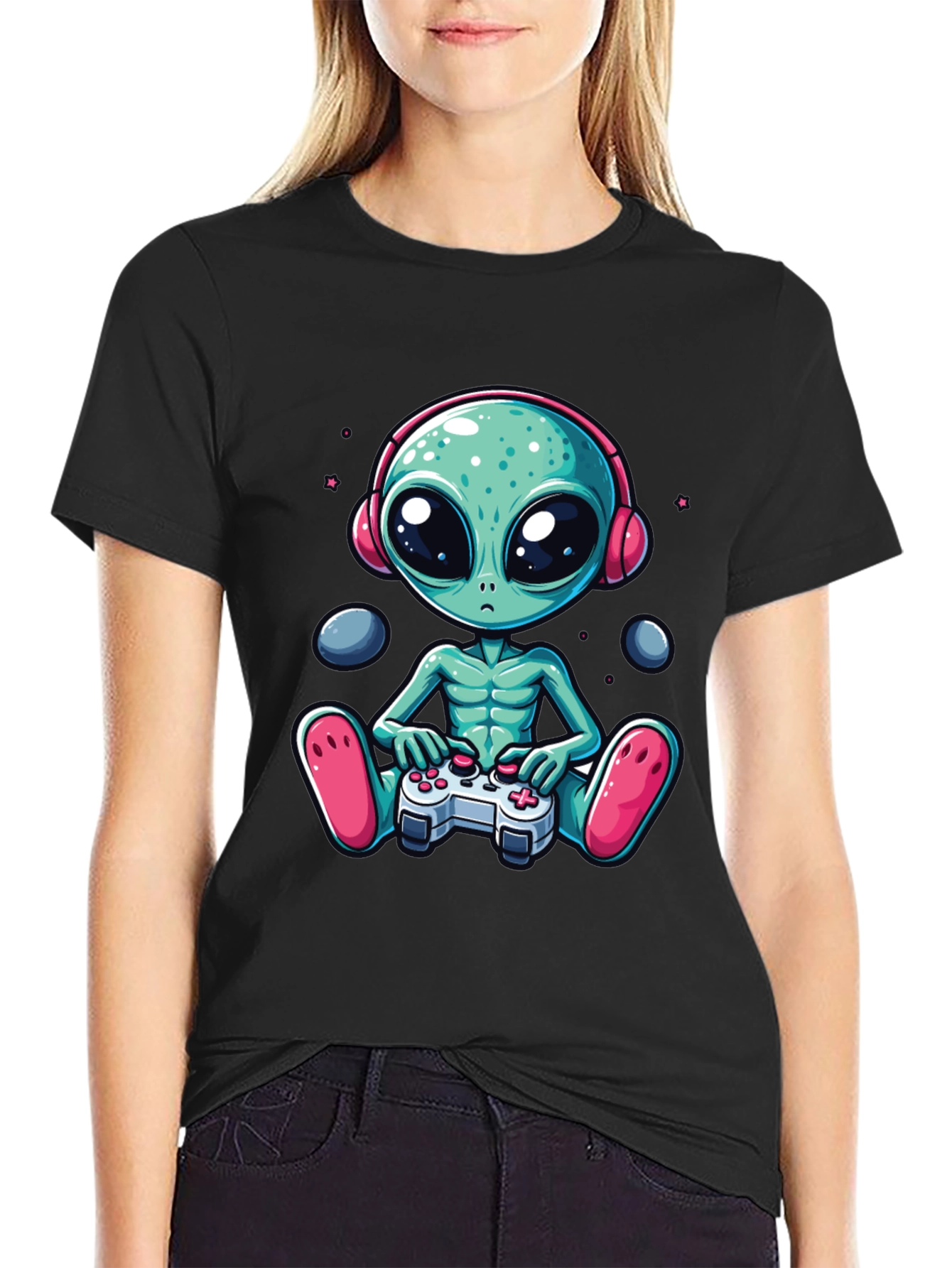 Gamer Alien Graphic Tee - Sci-Fi Comfort