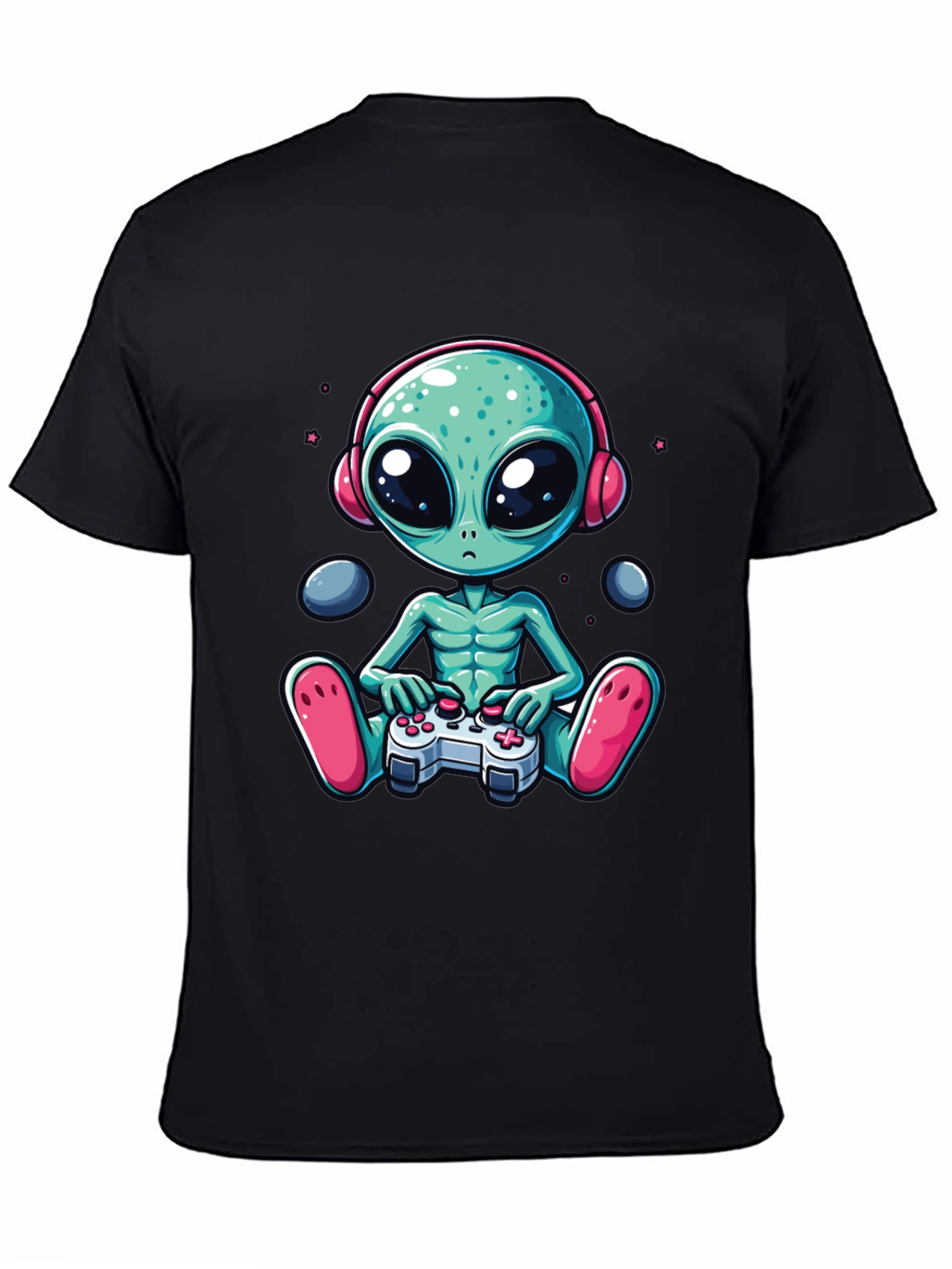 Gamer Alien Graphic Tee - Sci-Fi Comfort