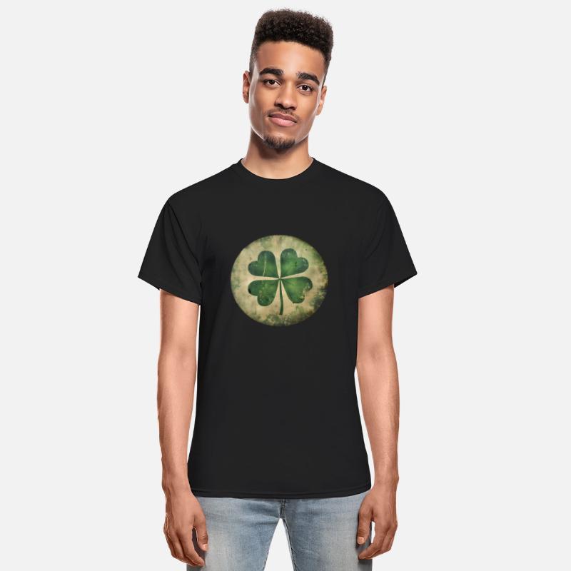 Vintage Shamrock Graphic