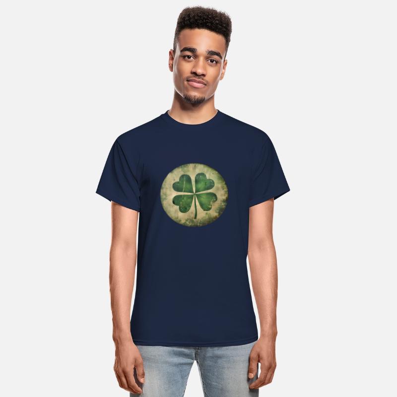 Vintage Shamrock Graphic