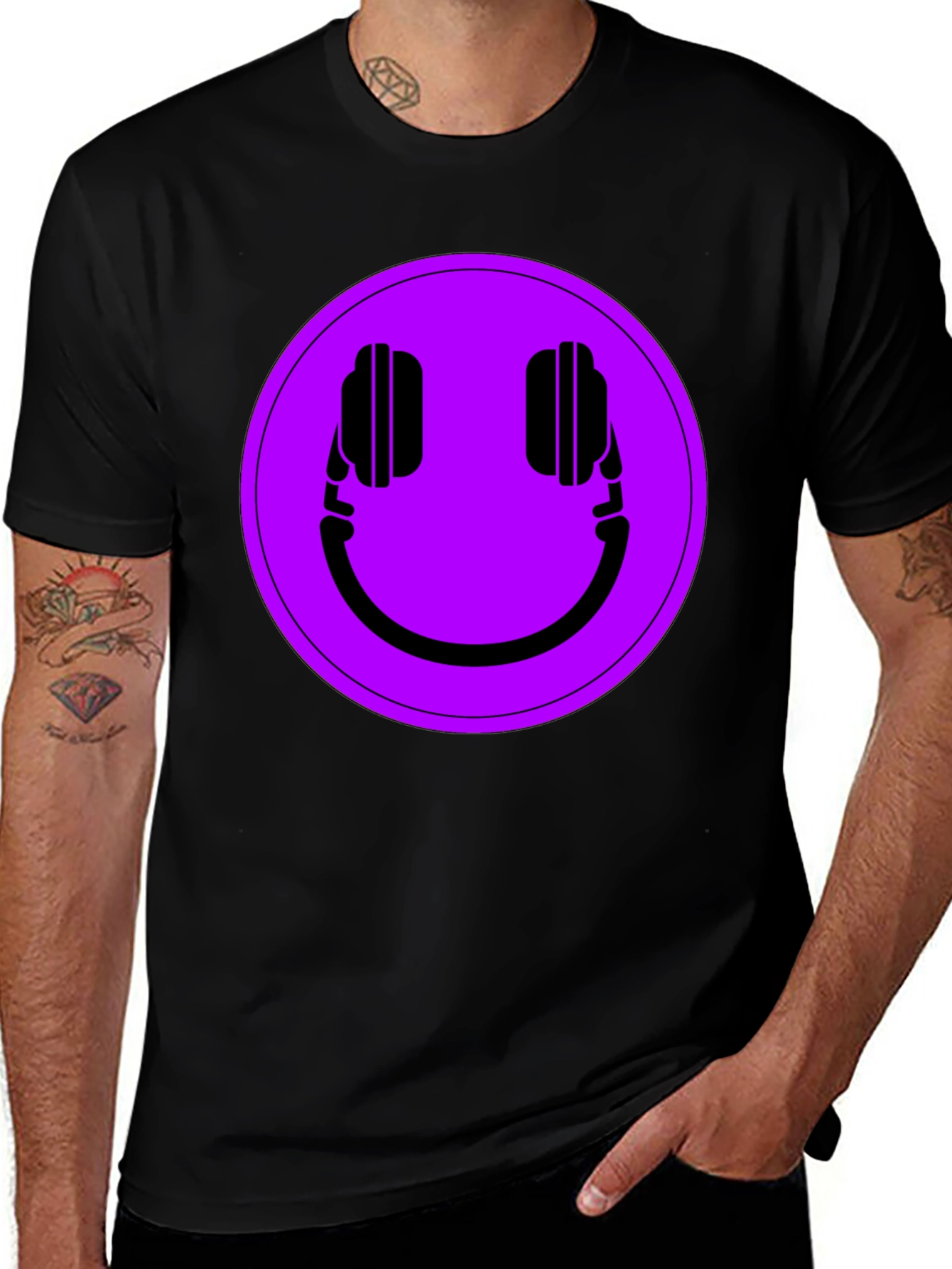 Headphone Smiley T-Shirt - Black Casual Tee